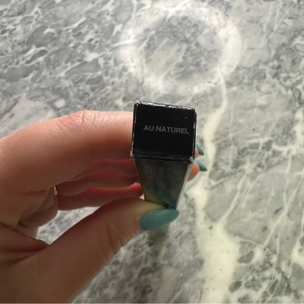 laura mercier 100% authentic